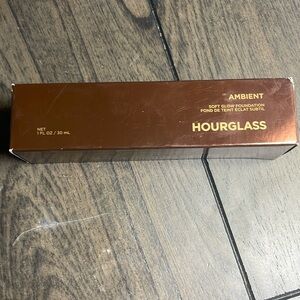 Brand new Hourglass foundation. Never used before.
